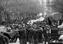 На улицах Баку в январе 1990 года На улицах Баку в январе 1990 года