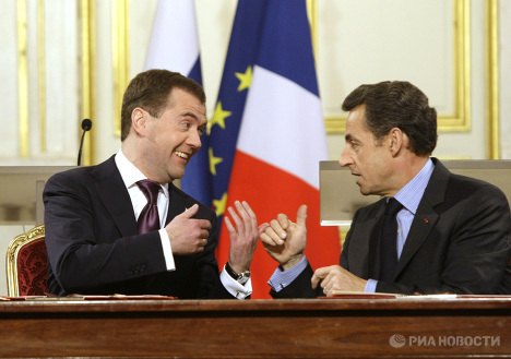 Д.Медведев с официальным визитом в Париже