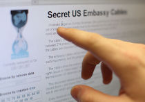 Пользователи интернета читают сайт WikiLeaks Пользователи интернета читают сайт WikiLeaks