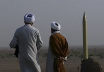 Иран провели возле священного города Кум испытательные пуски 14 баллистических ракет Иран провели возле священного города Кум испытательные пуски 14 баллистических ракет
