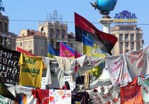 Евромайдан в центре Киева Евромайдан в центре Киева