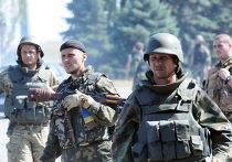 Украинские солдаты в Мариуполе Украинские солдаты в Мариуполе