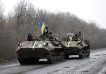 Бронетранспортеры украинской армии рядом с Артемовском Бронетранспортеры украинской армии рядом с Артемовском