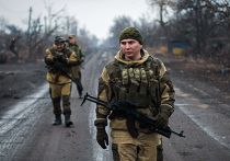 Ополченцы Донецкой народной республики (ДНР) в Чернухино Донецкой области Ополченцы Донецкой народной республики (ДНР) в Чернухино Донецкой области