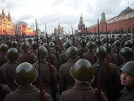 Репетиция торжественного марша, посвященного легендарному параду 1941 года Репетиция торжественного марша, посвященного легендарному параду 1941 года