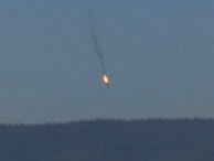 Российский самолет Су-24, сбитый турецким истребителем на турецко-сирийской границе Российский самолет Су-24, сбитый турецким истребителем на турецко-сирийской границе