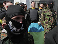 Сторонники радикального движения "Правый сектор" Сторонники радикального движения "Правый сектор"
