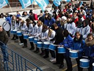 Участники движения "Наши" вышли на Манежную площадь Участники движения "Наши" вышли на Манежную площадь