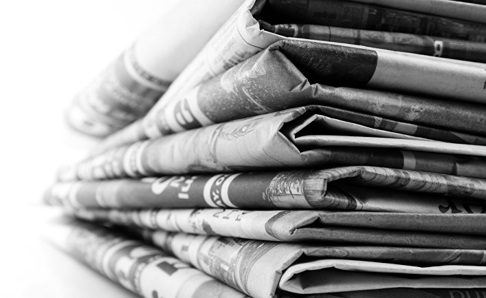 Стопка газет