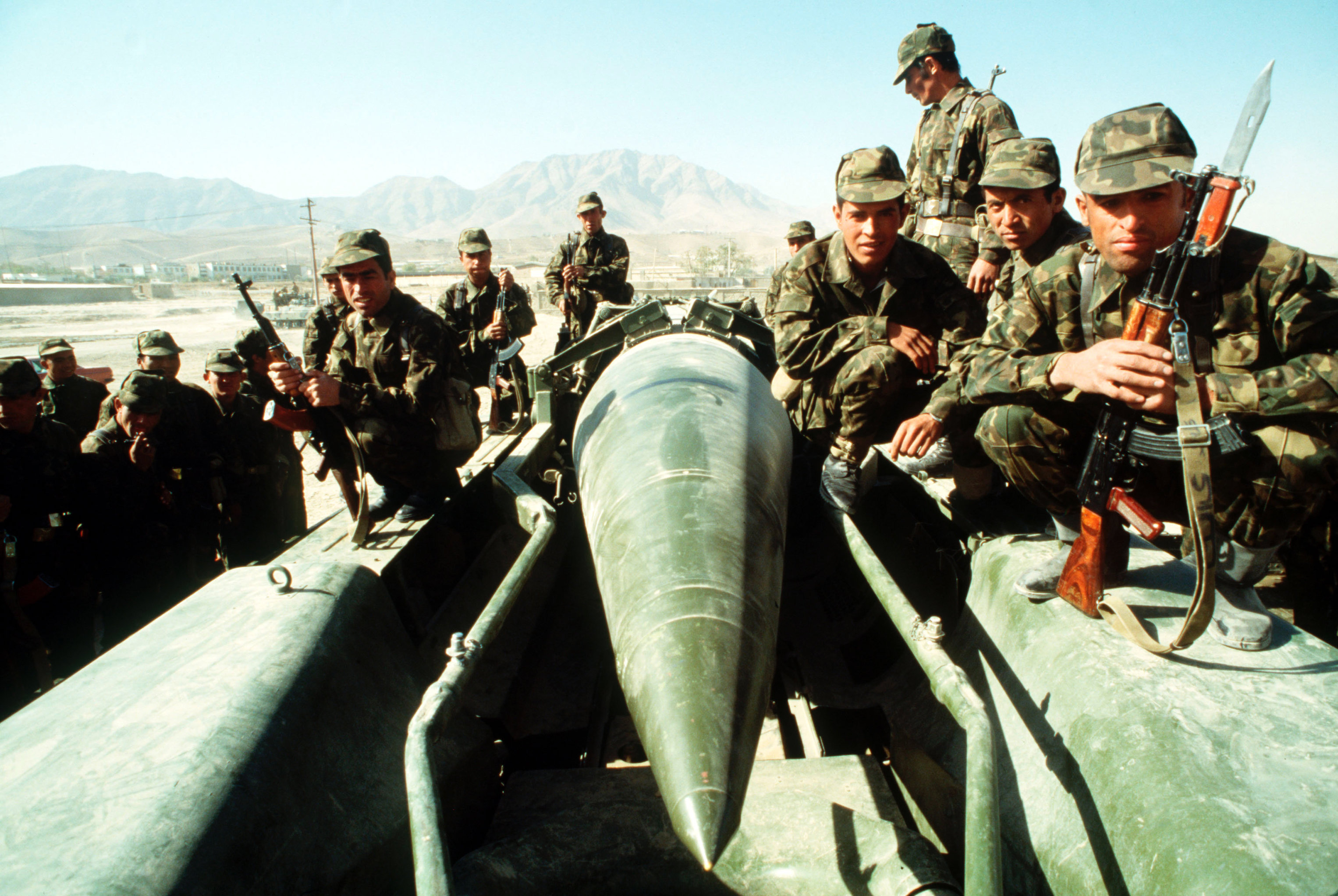 «Мерзость и грязь»: Россия критикует фильм о Красной армии в Афганистане (The Guardian, Великобритания)