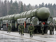 Транспортно-пусковая установка межконтинентальных баллистических ракет «Тополь-М» Транспортно-пусковая установка межконтинентальных баллистических ракет «Тополь-М»