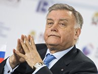 Президент ОАО "РЖД" Владимир Якунин на панельной дискуссии "Реальный сектор экономики: путь к эффективности" Президент ОАО "РЖД" Владимир Якунин на панельной дискуссии "Реальный сектор экономики: путь к эффективности"