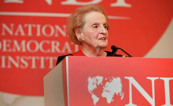 Глава Национального демократического института США , экс-госсекретарь США Мадлен Олбрайт 