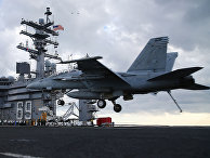 Американский палубный истребитель-бомбардировщик F18 Американский палубный истребитель-бомбардировщик F18