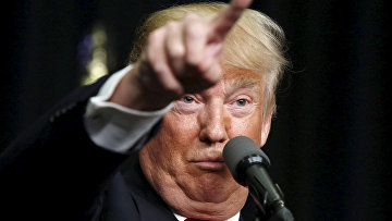 Кандидат в президенты США от Республиканской партии Дональд Трамп выступает на предвыборном митинге в городе Уэст-Честер