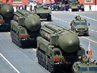 Транспортно-пусковые контейнеры комплексы РС-24 "Ярс" на Параде Победы Транспортно-пусковые контейнеры комплексы РС-24 "Ярс" на Параде Победы