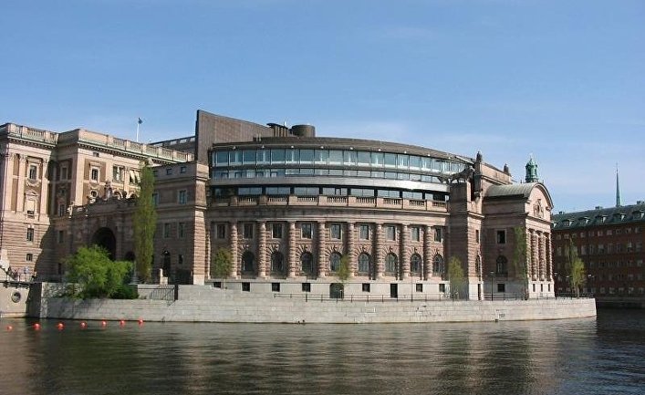 Здание риксдага в Стокгольме