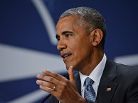 Президент США Барак Обама выступает на саммите НАТО Президент США Барак Обама выступает на саммите НАТО