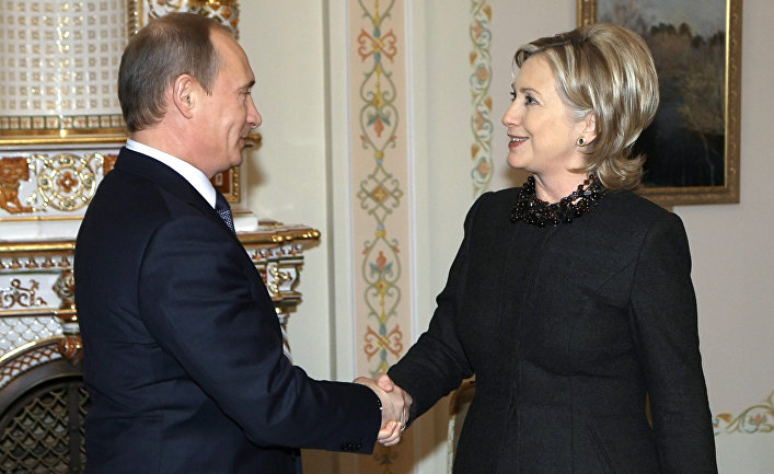 Премьер-министр РФ Владимир Путин встретился с госсекретарем США Хиллари Клинтон