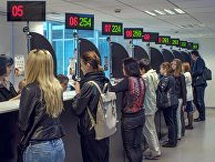 Демонстрация процедуры снятия биометрических данных в визовом центре Санкт-Петербурга Демонстрация процедуры снятия биометрических данных в визовом центре Санкт-Петербурга