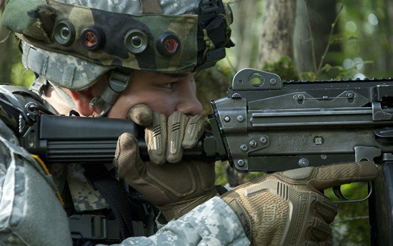 Американский солдат на военных учениях в Хорватии