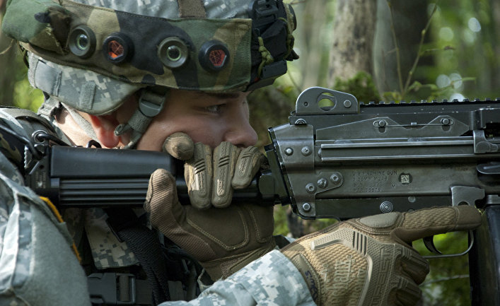 Американский солдат на военных учениях в Хорватии