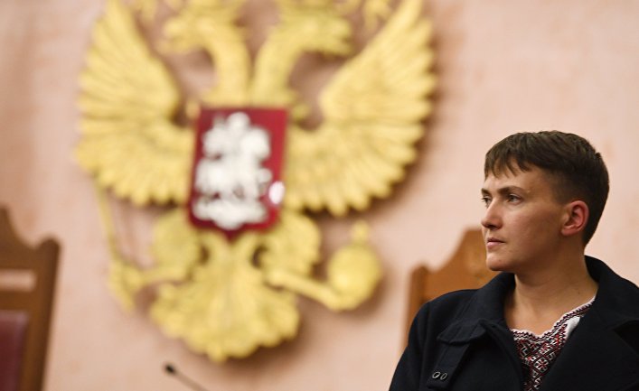 Депутат Верховной рады Надежда Савченко на заседании Верховного суда РФ Депутат Верховной рады Надежда Савченко на заседании Верховного суда РФ