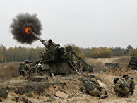 Испытание артилерии во время военных учений «Рубеж-2016» на Украине Испытание артилерии во время военных учений «Рубеж-2016» на Украине