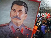 Мероприятия, посвященные 99-й годовщине Октябрьской революции, в регионах России Мероприятия, посвященные 99-й годовщине Октябрьской революции, в регионах России