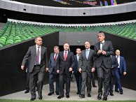 Президент РФ Владимир Путин во время посещения стадиона футбольного клуба "Краснодар". 23 мая 2017 Президент РФ Владимир Путин во время посещения стадиона футбольного клуба "Краснодар". 23 мая 2017