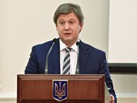 Министр финансов Украины Александр Данилюк на заседании Кабинета министров Украины в Киеве Министр финансов Украины Александр Данилюк на заседании Кабинета министров Украины в Киеве