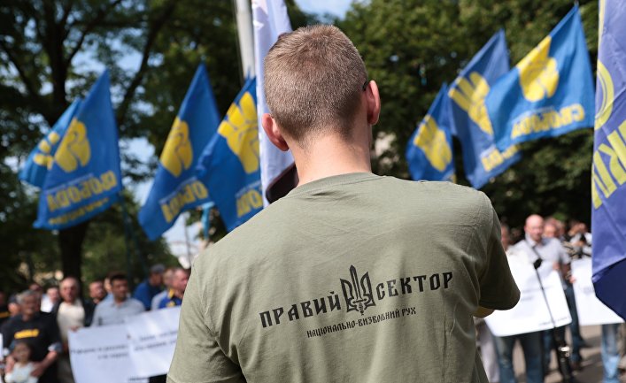 Митинг националистов во Львове