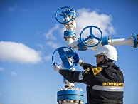 Сотрудник ООО "РН-Пурнефтегаз", дочернего предприятия ОАО "НК Роснефть", на Барсуковском месторождении в Ямало-Ненецком автономном округе Сотрудник ООО "РН-Пурнефтегаз", дочернего предприятия ОАО "НК Роснефть", на Барсуковском месторождении в Ямало-Ненецком автономном округе
