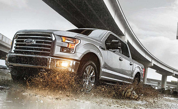 Автомобиль Ford F-150