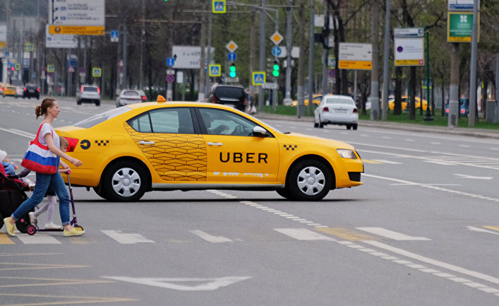 Автомобиль службы такси Uber