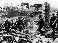 Немецкие солдаты на Вестерплатте, 2 сентября 1939 года Немецкие солдаты на Вестерплатте, 2 сентября 1939 года
