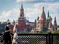 Вид на московский Кремль с Большого Устьинского моста Вид на московский Кремль с Большого Устьинского моста