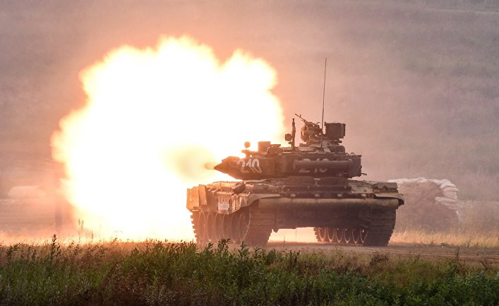 Международный военно-технический форум "Армия-2017". День второй