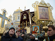 Крестный ход в День Казанской иконы Божьей матери Крестный ход в День Казанской иконы Божьей матери