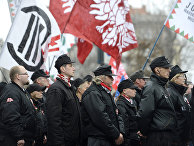 Члены радикальной националистической организации Jobbik в Будапеште Члены радикальной националистической организации Jobbik в Будапеште