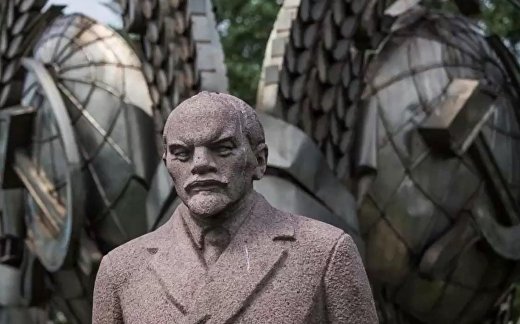 Как Россия решила проблему с памятниками Как Россия решила проблему с памятниками