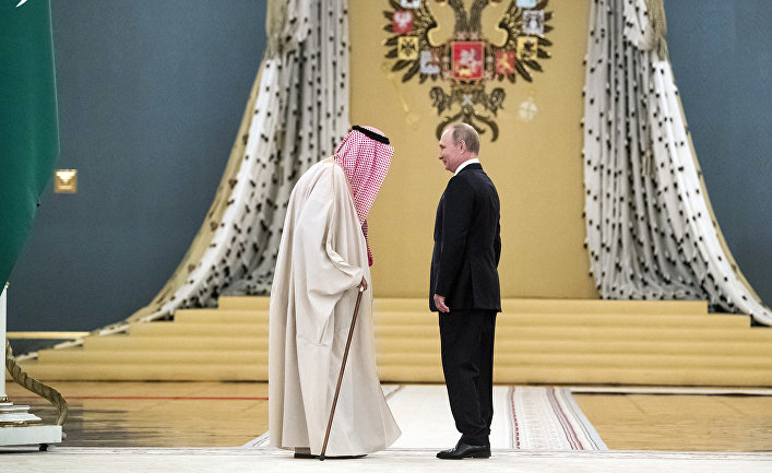 Президент РФ Владимир Путин и король Саудовской Аравии Сальман Бен Абдель Азиз Аль Сауд