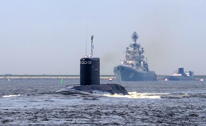 Генеральная репетиция военно-морского парада ко дню ВМФ в Кронштадте