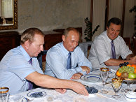 Л.Кучма, В.Путин, В.Янукович Л.Кучма, В.Путин, В.Янукович