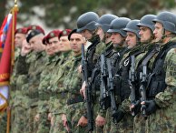 Сербские военнослужащие на церемонии открытия учений "Славянское братство"