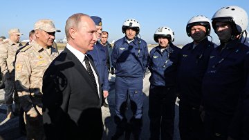 Президент РФ В. Путин посетил авиабазу Хмеймим в Сирии