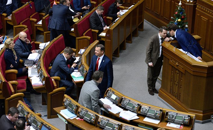 Лидер фракции "Радикальной партии" Олег Ляшко на заседании Верховной рады Украины в Киеве. 16 января 2018