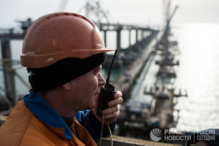 Строительство Крымского моста