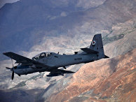 Штурмовик A-29 «Супер Тукано» пролетает над Афганистаном Штурмовик A-29 «Супер Тукано» пролетает над Афганистаном