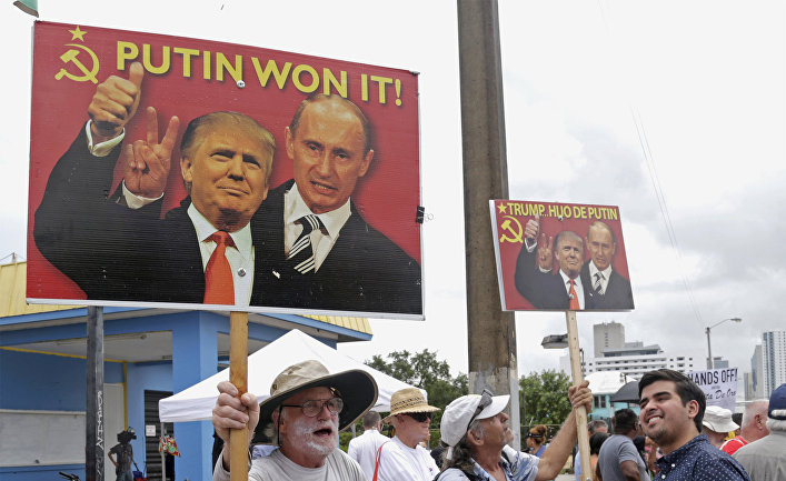 Акция протеста против Дональда Трампа в Майами